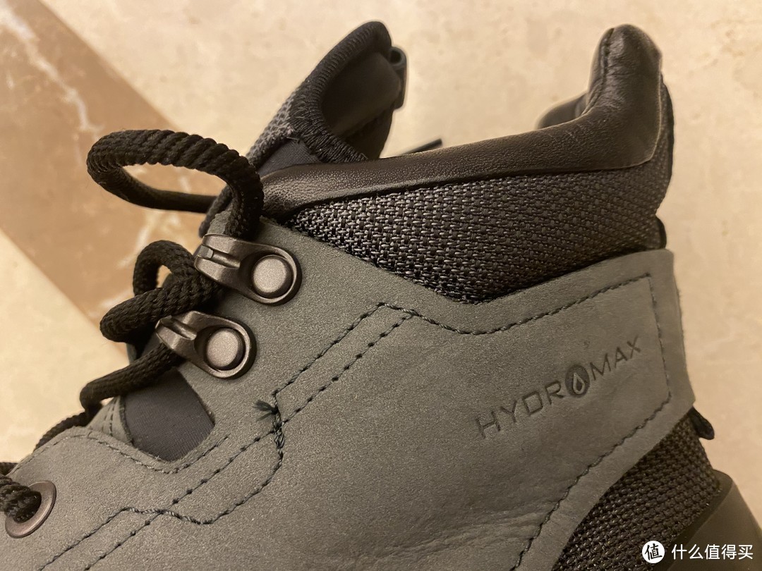 一起爬山吗？ecco exostrike hydromax爱步突破户外徒步登山鞋对比大黄靴