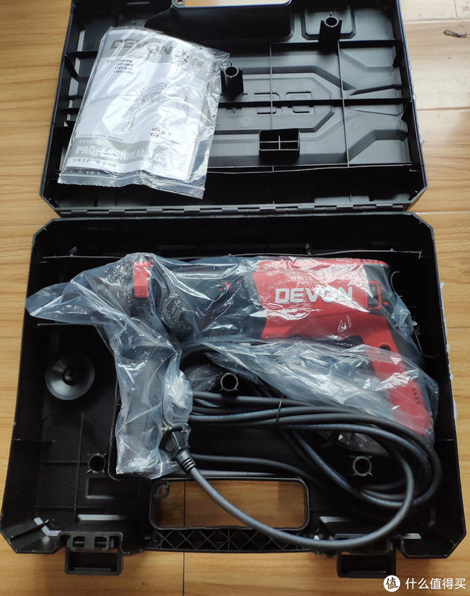 50元找师傅打孔不如自己花300多买个电锤 国产高性价比电锤推荐 在家打孔不求人