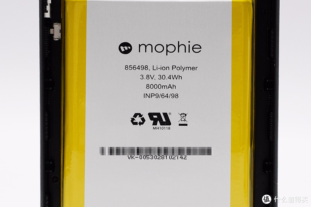 拆解报告：mophie 8000mAh无线充移动电源