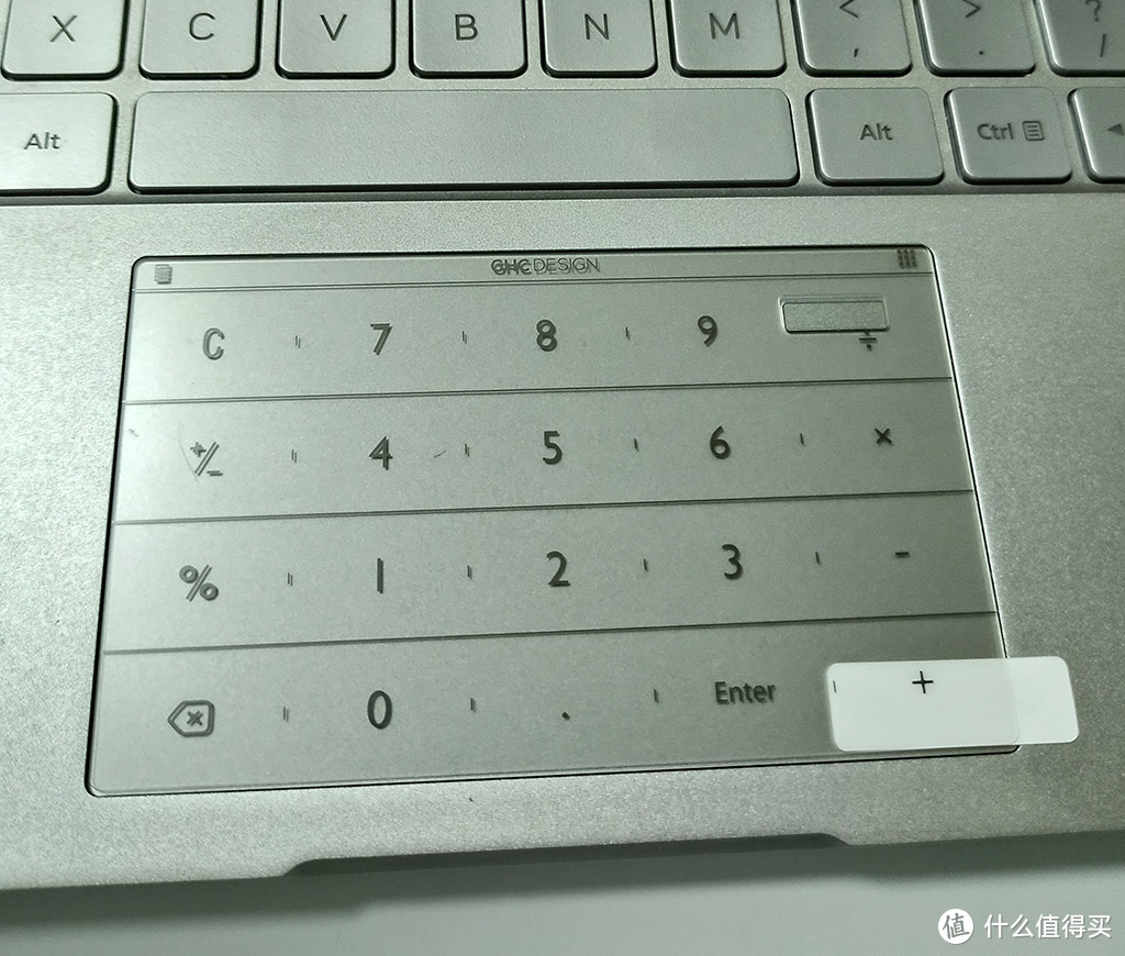 笔记本触摸屏的黑科技——拉酷Nums超薄智能键盘