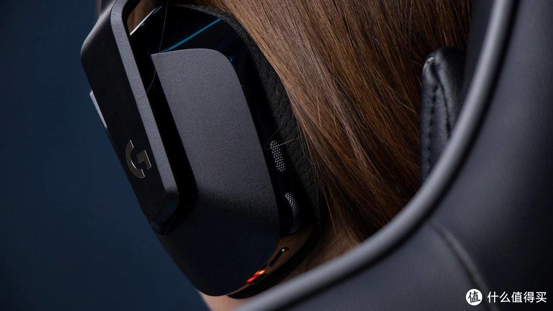 颜值与实力并存，罗技G733无线RGB游戏耳机评测！