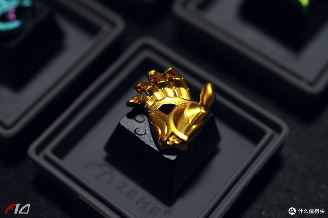 四大团队装之一,外号迈达斯之手.