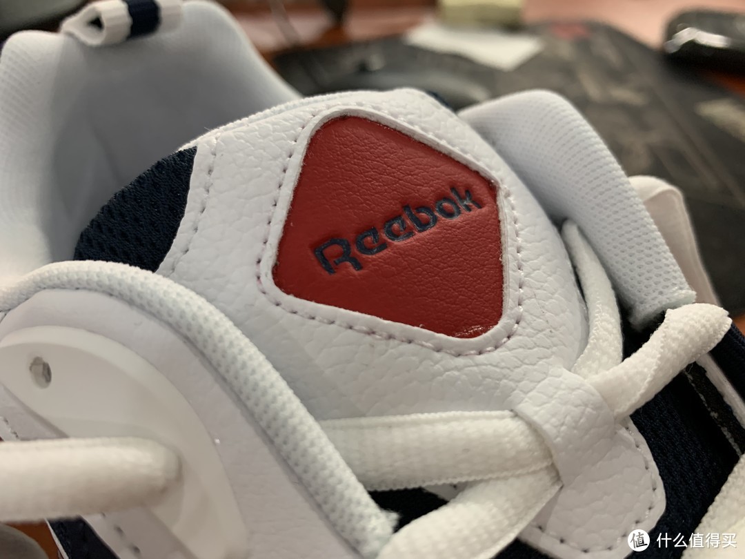 图书馆猿のReebok 锐步 ROYAL ASTRORUN FZ4049 休闲鞋 简单晒