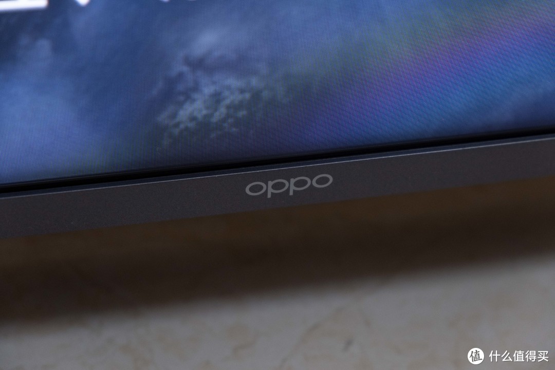 画质出色、流畅体验：OPPO 智能电视 R1 简单上手