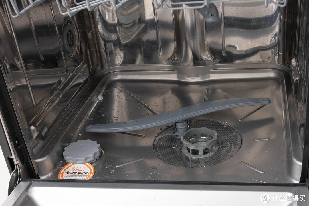 国货之光，海尔洗碗机CN13体验，自动开门烘干，80℃高温除菌
