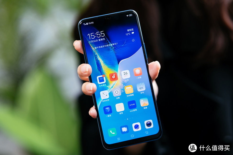 vivo S7e评测：轻薄高颜值5G自拍手机