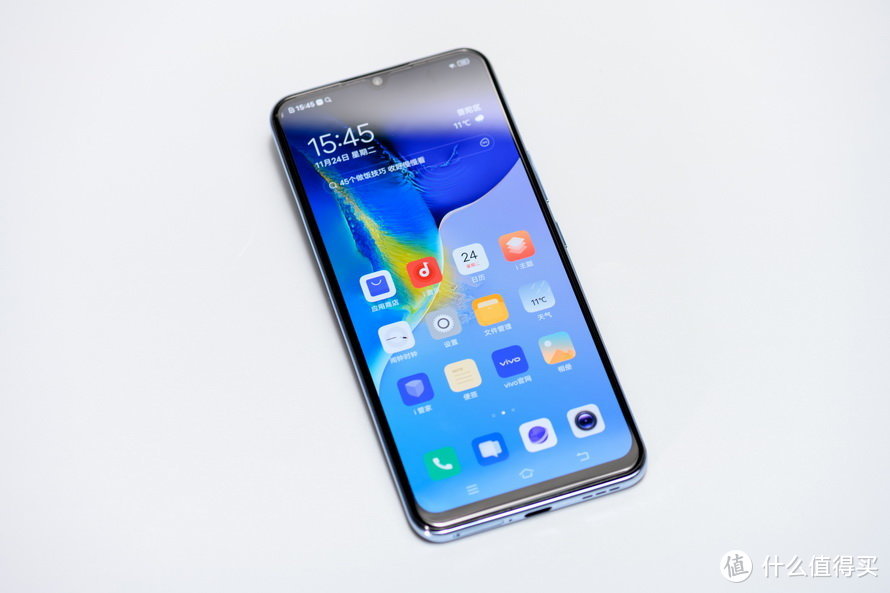 vivo S7e评测：轻薄高颜值5G自拍手机