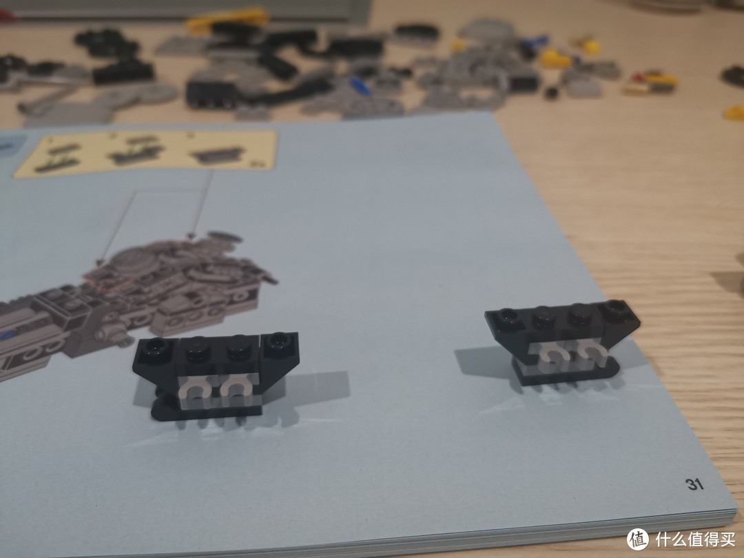 LEGO 创意组系列 10269 哈雷肥仔摩托车 评测