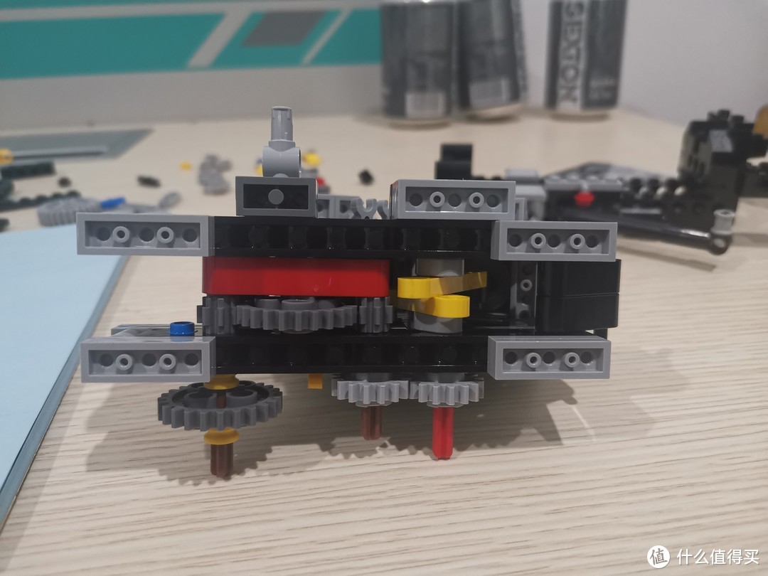 LEGO 创意组系列 10269 哈雷肥仔摩托车 评测