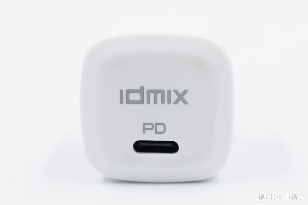 IDMIX 20W PD充电器评测：精准打击体积党和颜值党