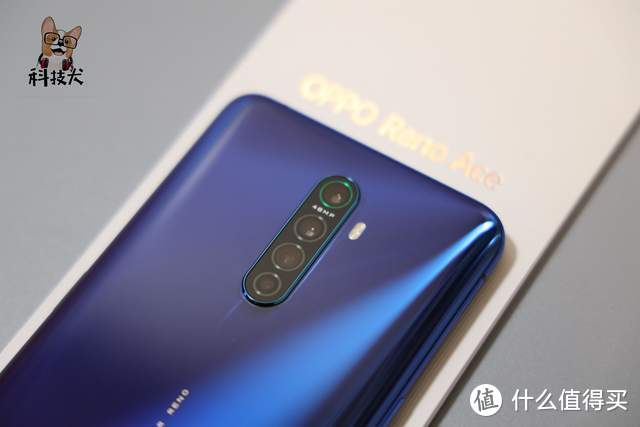 OPPO Reno系列盘点：高颜值+轻薄设计 深受年轻人喜爱