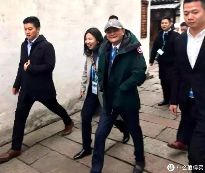 全网口碑最好的10个羽绒服品牌(附官方店铺让你闭眼买!)