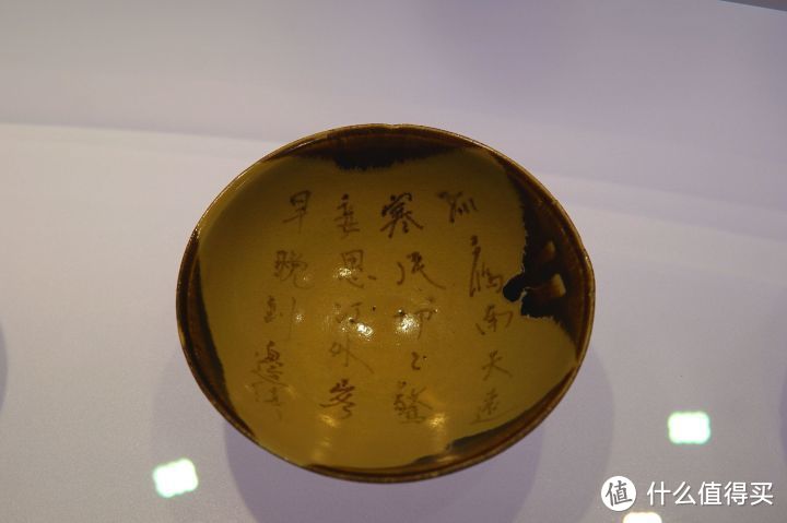 1200年后重回故地，上海博物馆特展，黑石号“宝历风物”