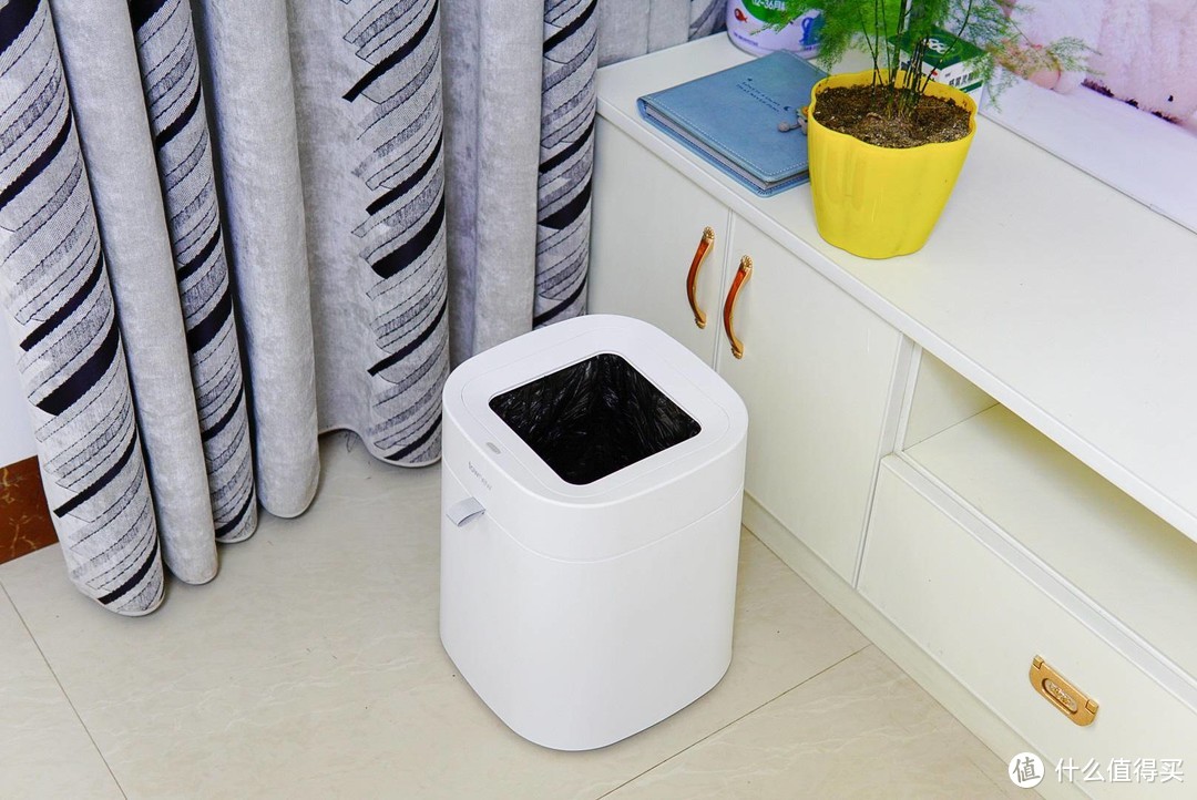 拓牛Air Lite智能垃圾桶体验，垃圾桶有必要智能吗？