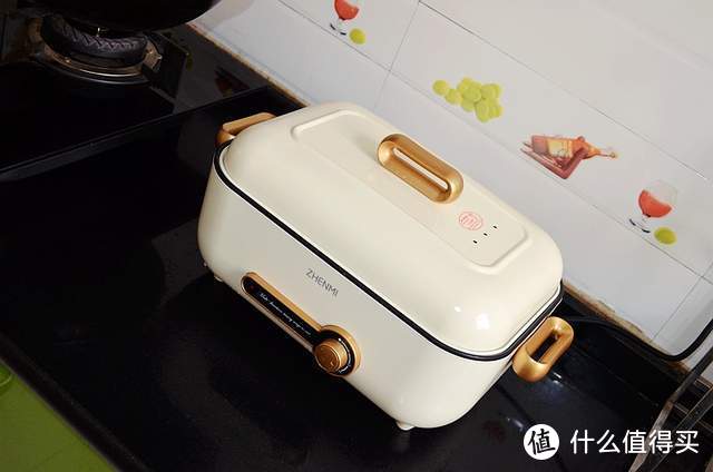 臻米新品多功能电热锅，4L大容量，有了它，你就是厨房最靓的仔