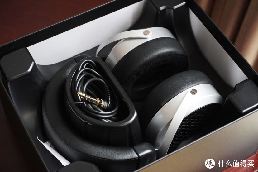 极致性价比臻音平板——HIFIMAN HE400se