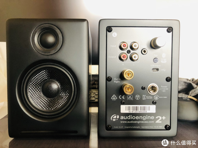 3寸桌面音箱的颜值担当声擎a2wireless