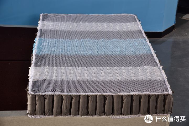 大几千的弹簧床垫怎么买才不会被坑，史上最全床垫选购细则
