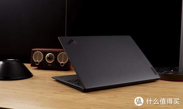 907克轻盈机身，X1 Nano成为ThinkPad史上最轻笔记本电脑