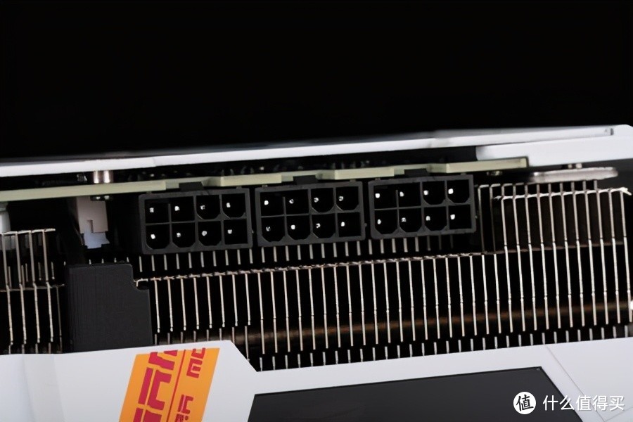 iGame GeForce RTX 3080 Ultra W OC显卡评测：新潮的蒸汽波风格