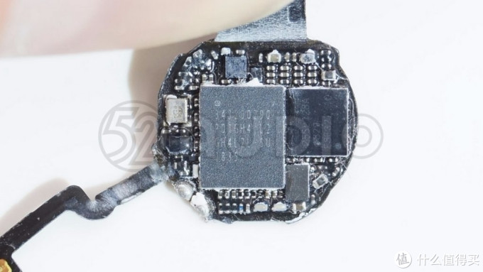 苹果发布airpodsmax入局头戴耳机市场双主控芯片将成趋势