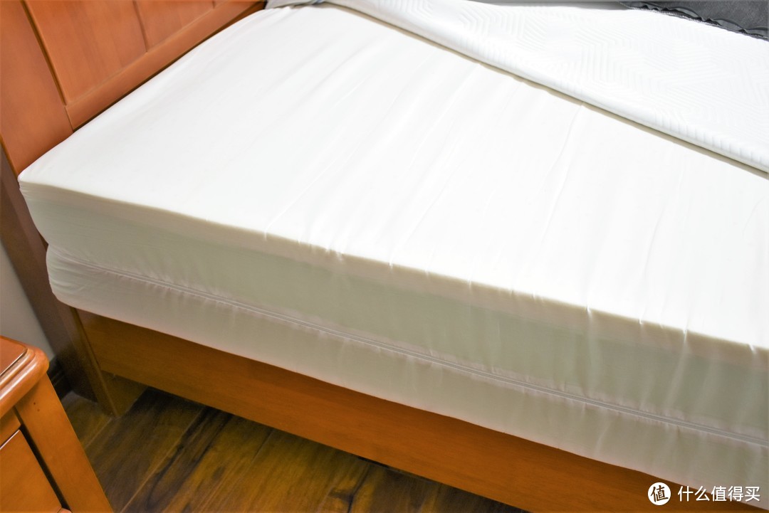来吧！感受一款不一样的床垫，瞌睡猫蓝净灵C6抗菌防螨可拆洗床垫全方位体验