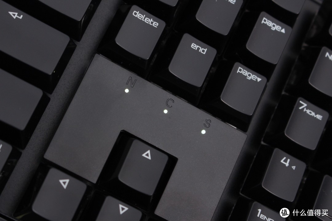 击穿机械键盘价格下限——irok艾石头 IK6-M机械键盘开箱