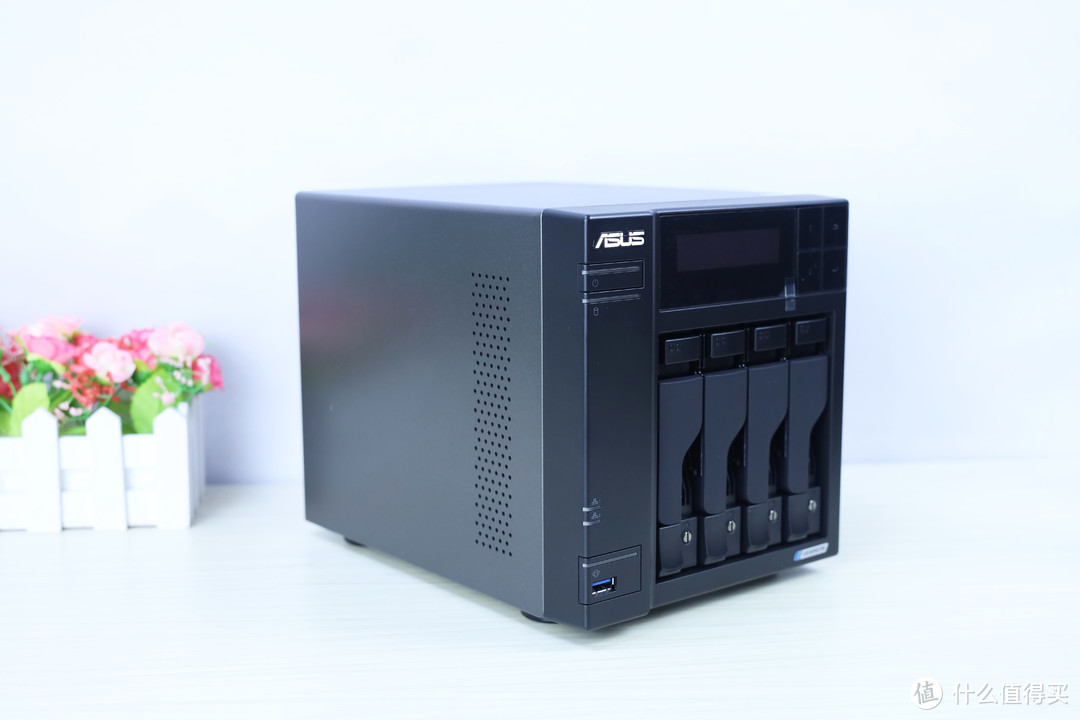 10年练习生终以“ASUS”正式出道 四核双2.5G网口NAS 华硕AS6604T使用体验