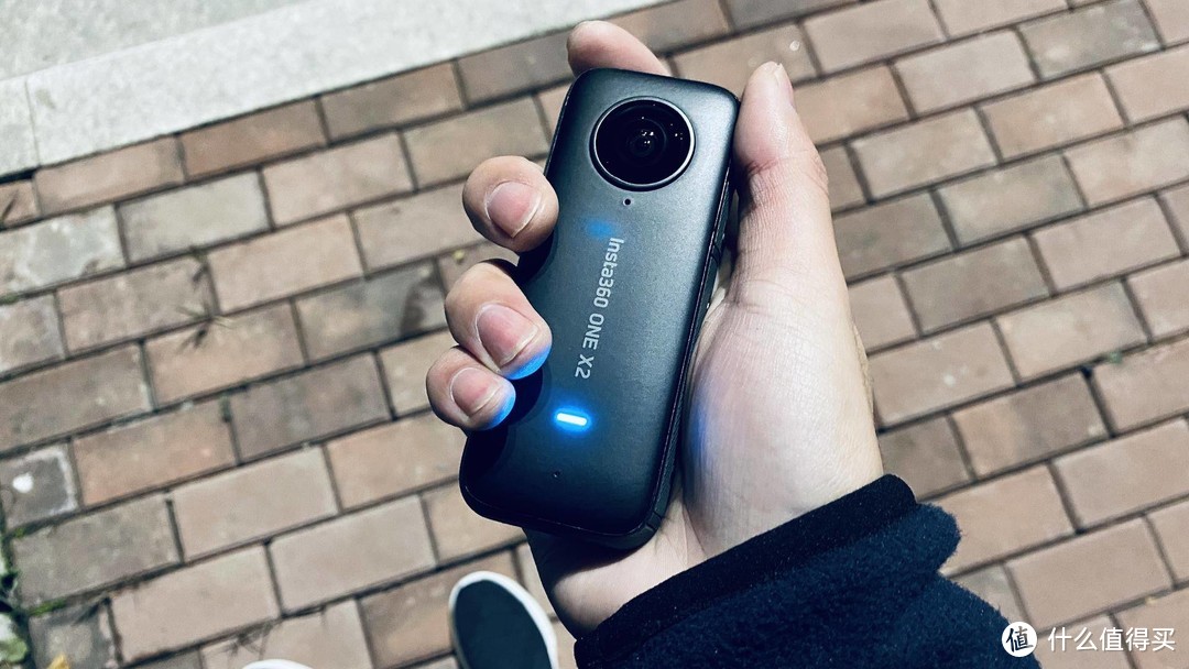 Insta360 ONE X2，普通人买不买？