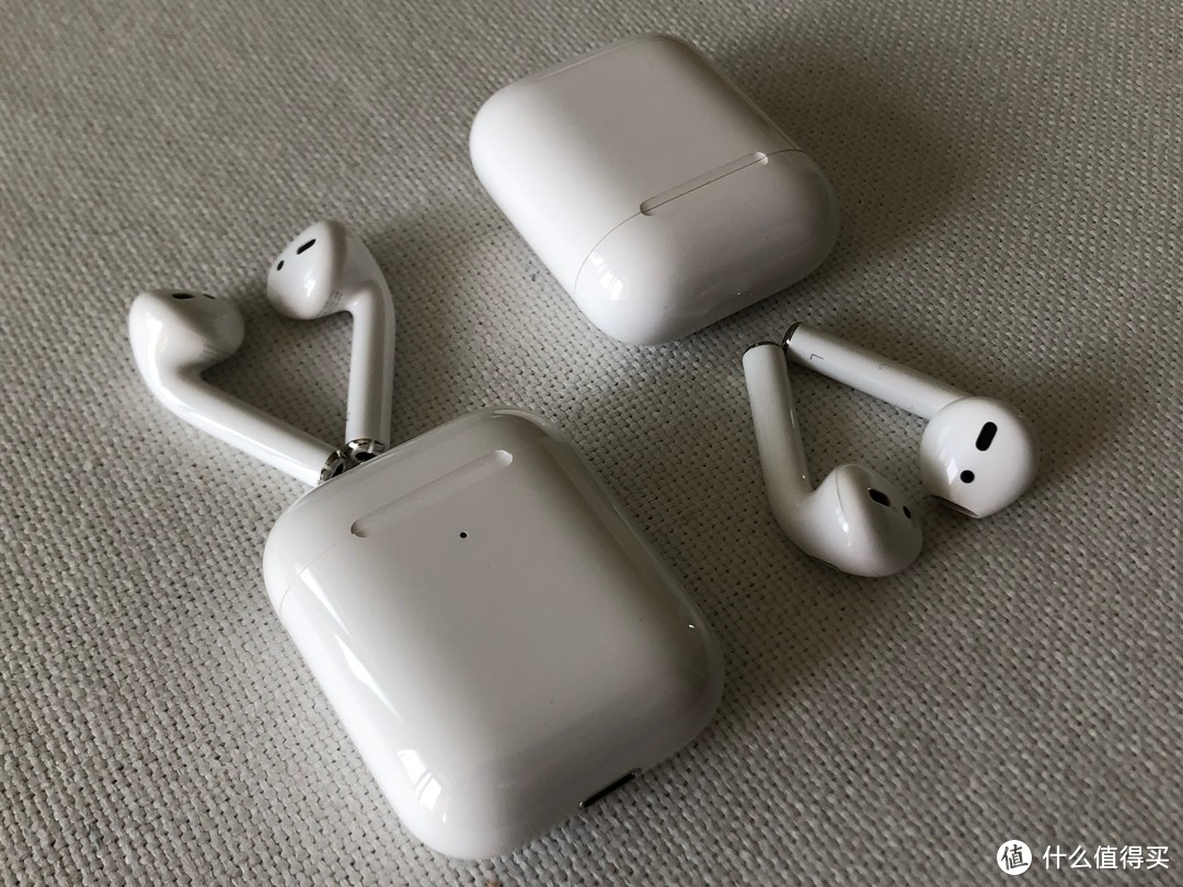 雪中送炭的AirPods 2开箱，附与一代简单对比