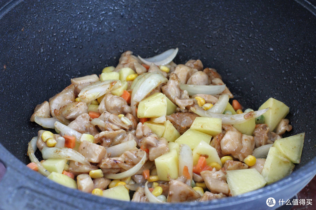 完胜西餐厅的鸡肉焗饭，奶香浓郁超长拉丝，做法简单小白也零失败