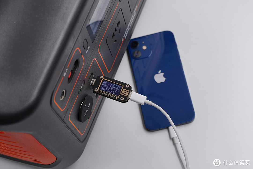 户外电源也可以直接为iPhone12mini实现PD快速充电