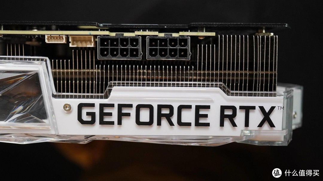 又大又白的-显卡开箱。影驰（Galaxy）GeForce RTX3070 星曜 OC