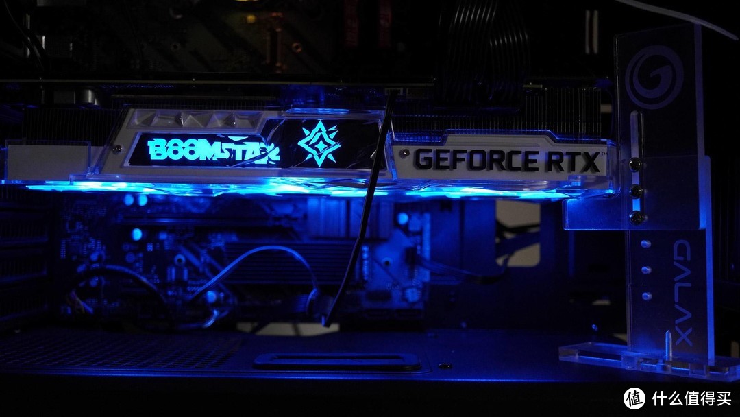 又大又白的-显卡开箱。影驰（Galaxy）GeForce RTX3070 星曜 OC