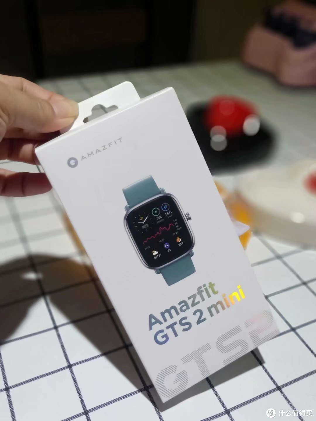 轻薄Amazfit GTS 2 mini智能手表