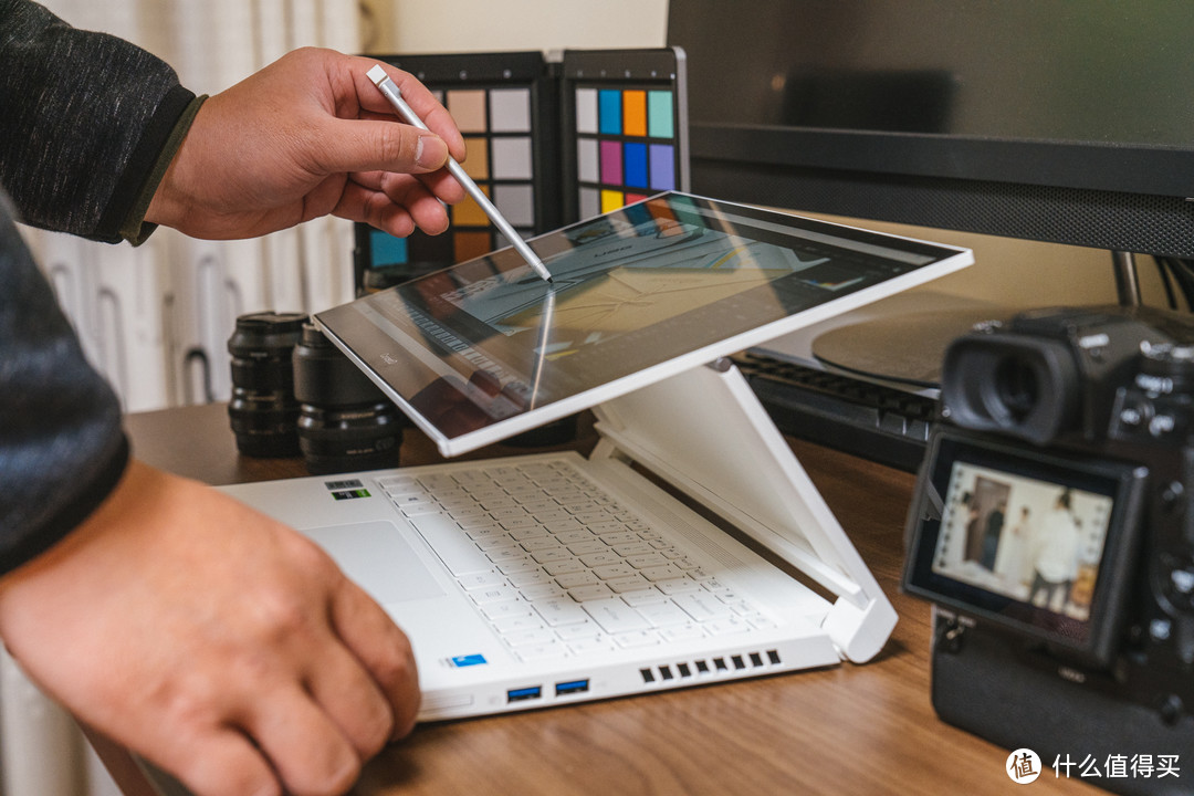 创作型笔记本如何选，让灵感挥洒自如：宏碁ConceptD 3 Ezel