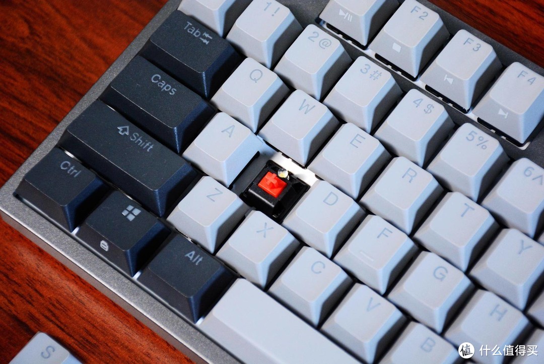 传说中的网红键盘终入手：杜伽K310白光限定版，别着急买先看我两周的使用体验