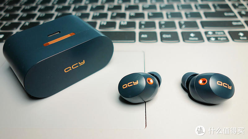 全场景的主动降噪、无线充的创新应用——QCY HT01真无线蓝牙耳机测评