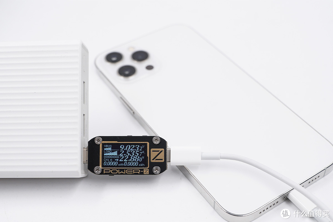 大容量，畅快充：iPhone 12 Pro Max 20000mAh充电宝兼容性测试