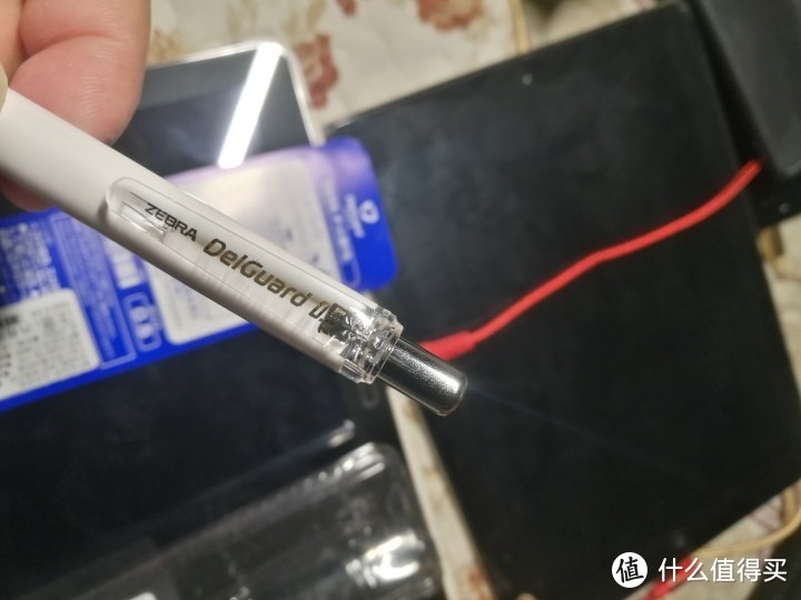 ACFUN香蕉商城斑马防断芯自动铅笔开箱测评