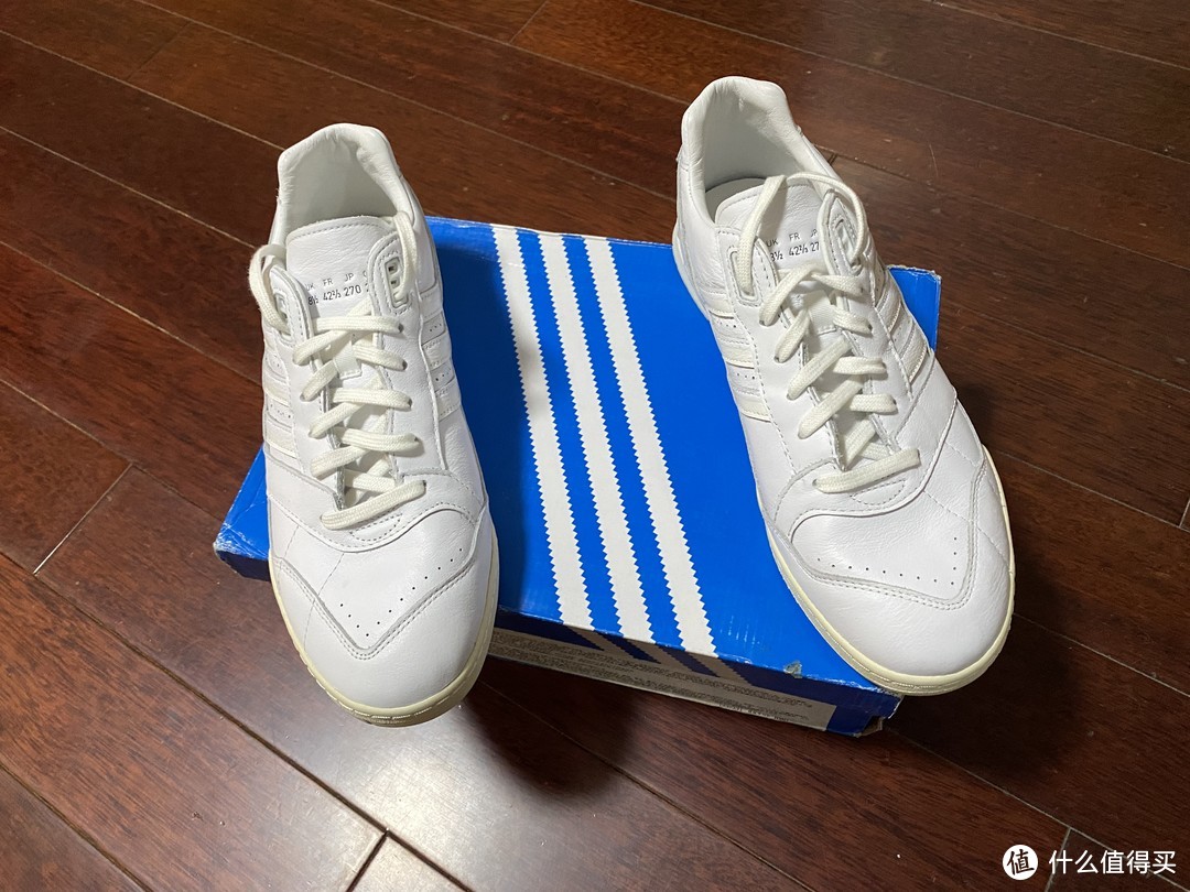 adidas三叶草A.R.TRAINER经典运动鞋