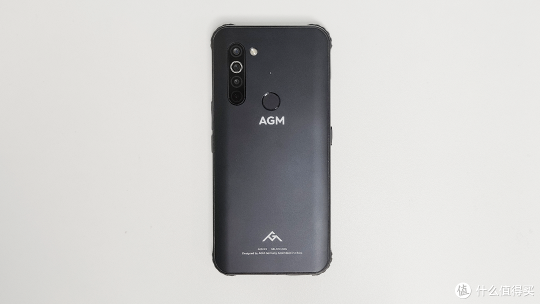 AGM X5，示范如何做出极具差异化的5G手机