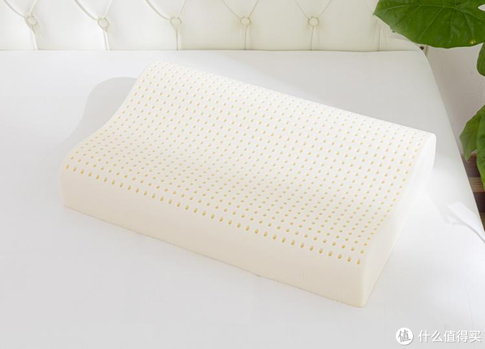 什么样的枕头睡起来最舒服？分享我的乳胶枕选购经验