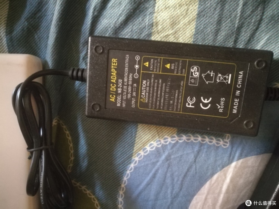 300块钱的苹果笔记本：IBOOK G4开箱测评