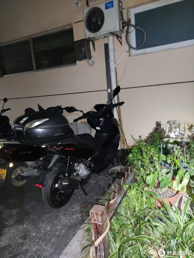 龙嘉VMAX 300 踏板摩托车part1 简单晒车