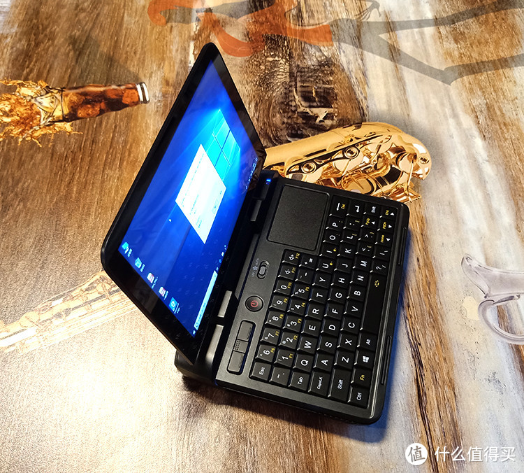 小而全的工程师利器，GPD MicroPC让你效率升级