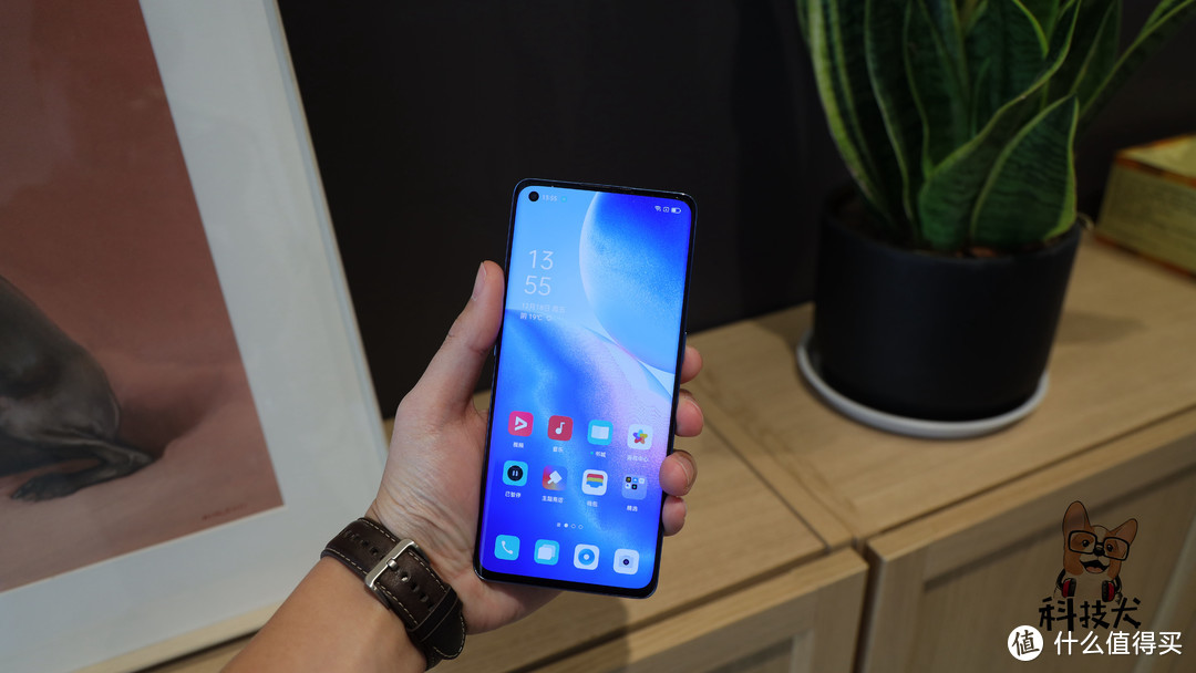 OPPO Reno5 Pro评测：俊男靓女专属定制美颜手机