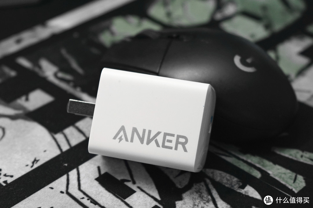 Anker 65W Pod Lite：小体积钢炮充电头的自我修养