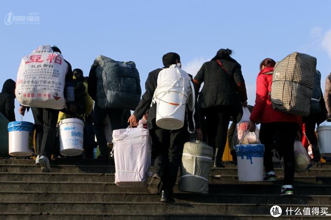 打工人背包全系展打工人打工魂背包装着一个家加厚尿素袋子15元10个