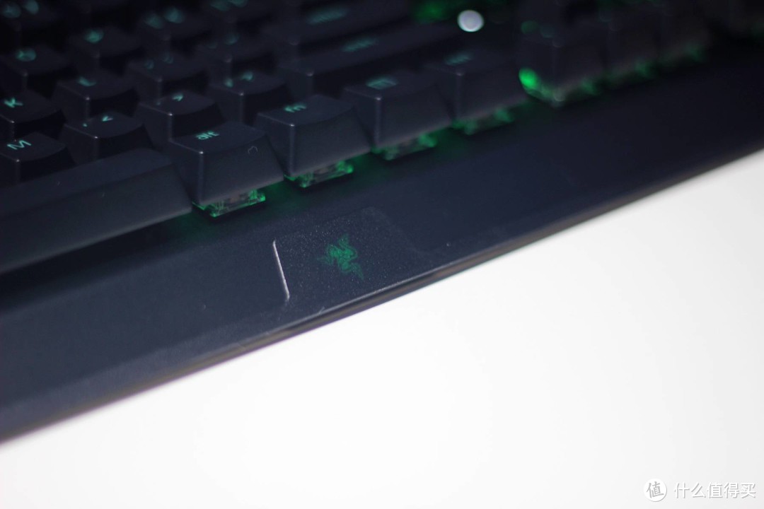 终极全能键盘的代表作？雷蛇 Razer 黑寡妇蜘蛛V3无线版 黄轴版评测报告